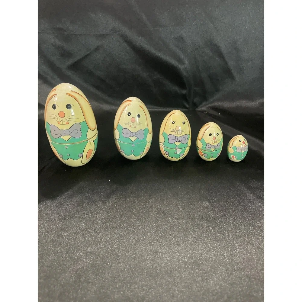 Vintage Wooden Bunny Nesting Dolls 5 Piece Set Easter Rabbit Matryoshka Folk Art